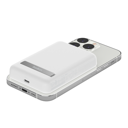 Belkin BOOST CHARGE Magnetic Wireless Powerbank - 5000mAh - White - Refurbished